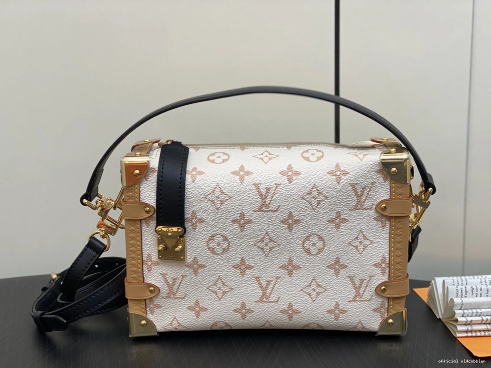 Official oldcobbler VUITTON MM SIDE TRUNK LOUIS 0729